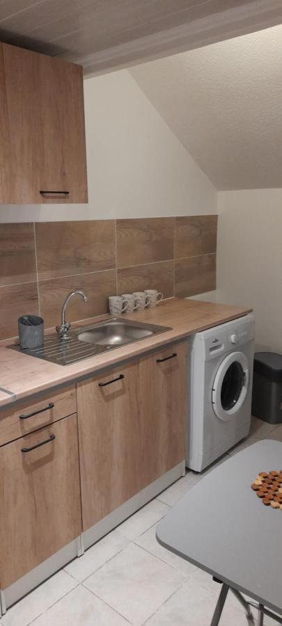 Tres Belle Appartement F1 Bis Perpignan Zewnętrze zdjęcie
