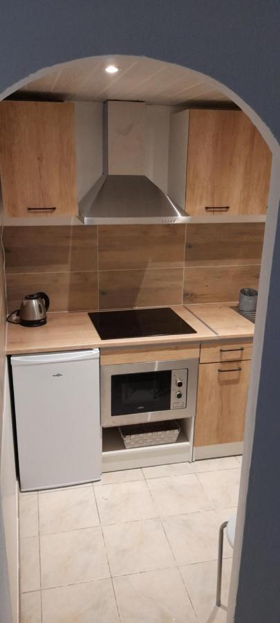 Tres Belle Appartement F1 Bis Perpignan Zewnętrze zdjęcie