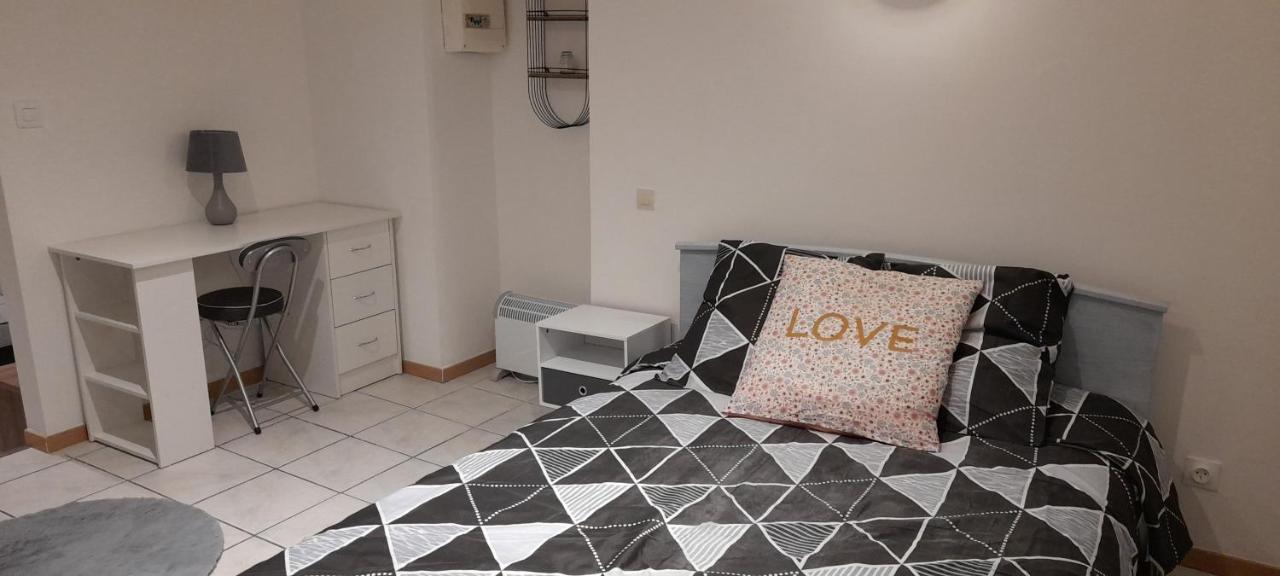 Tres Belle Appartement F1 Bis Perpignan Zewnętrze zdjęcie